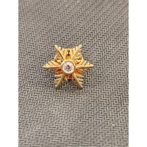 Snowflake with Gemstone Gold Tone Vintage Lapel Pin‎